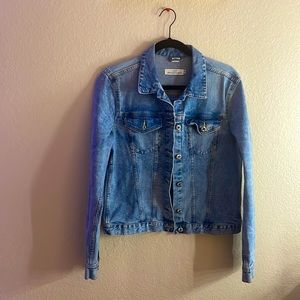 Basic denim jacket